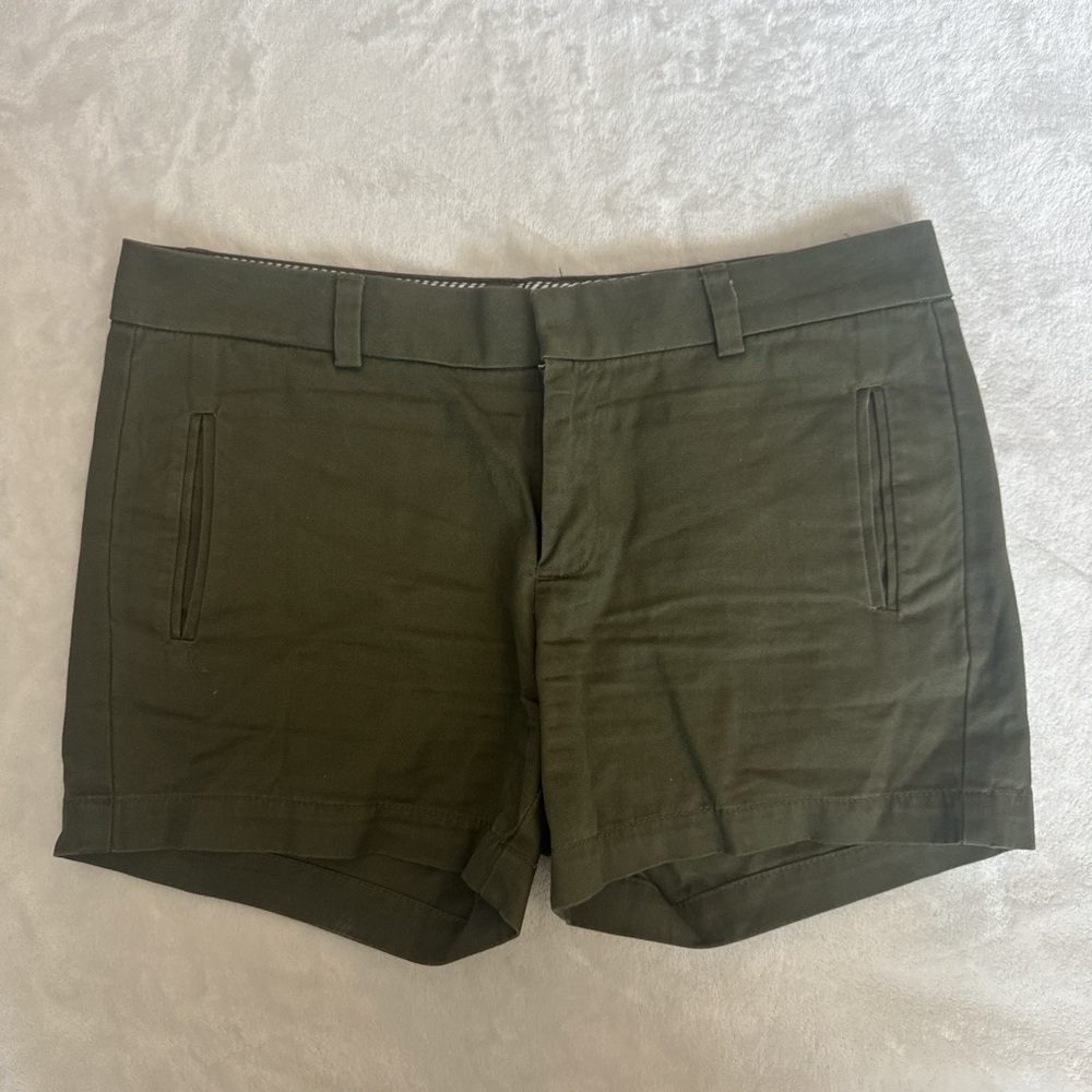 STYLUS Army Green Shorts